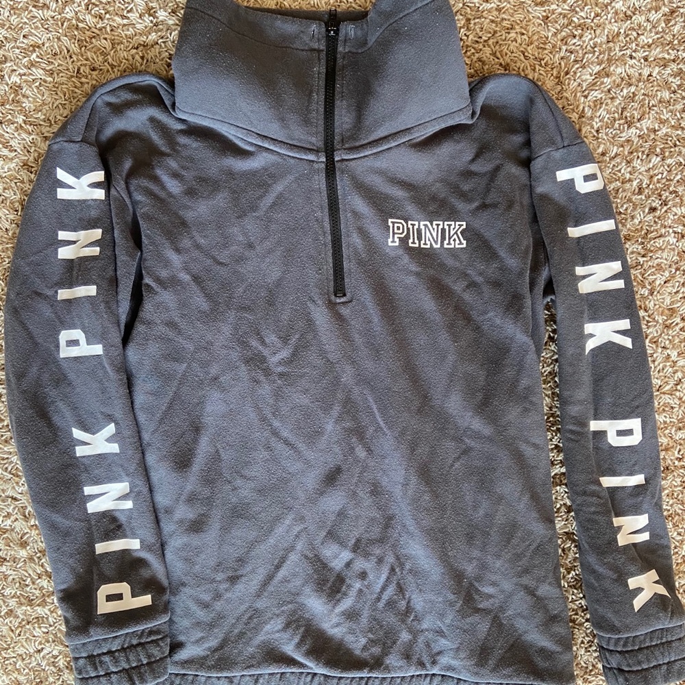 Women’s PINK sweatshirt